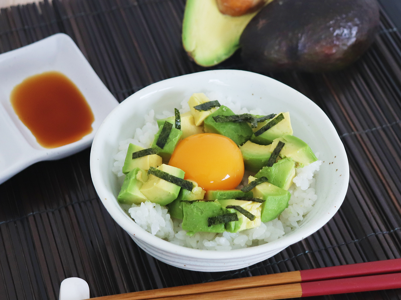 アボカド卵かけご飯 おすすめレシピ バナナはスミフル