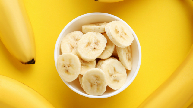 【イメージ】バナナのエネルギーが変わった？！新しくなった食品成分表